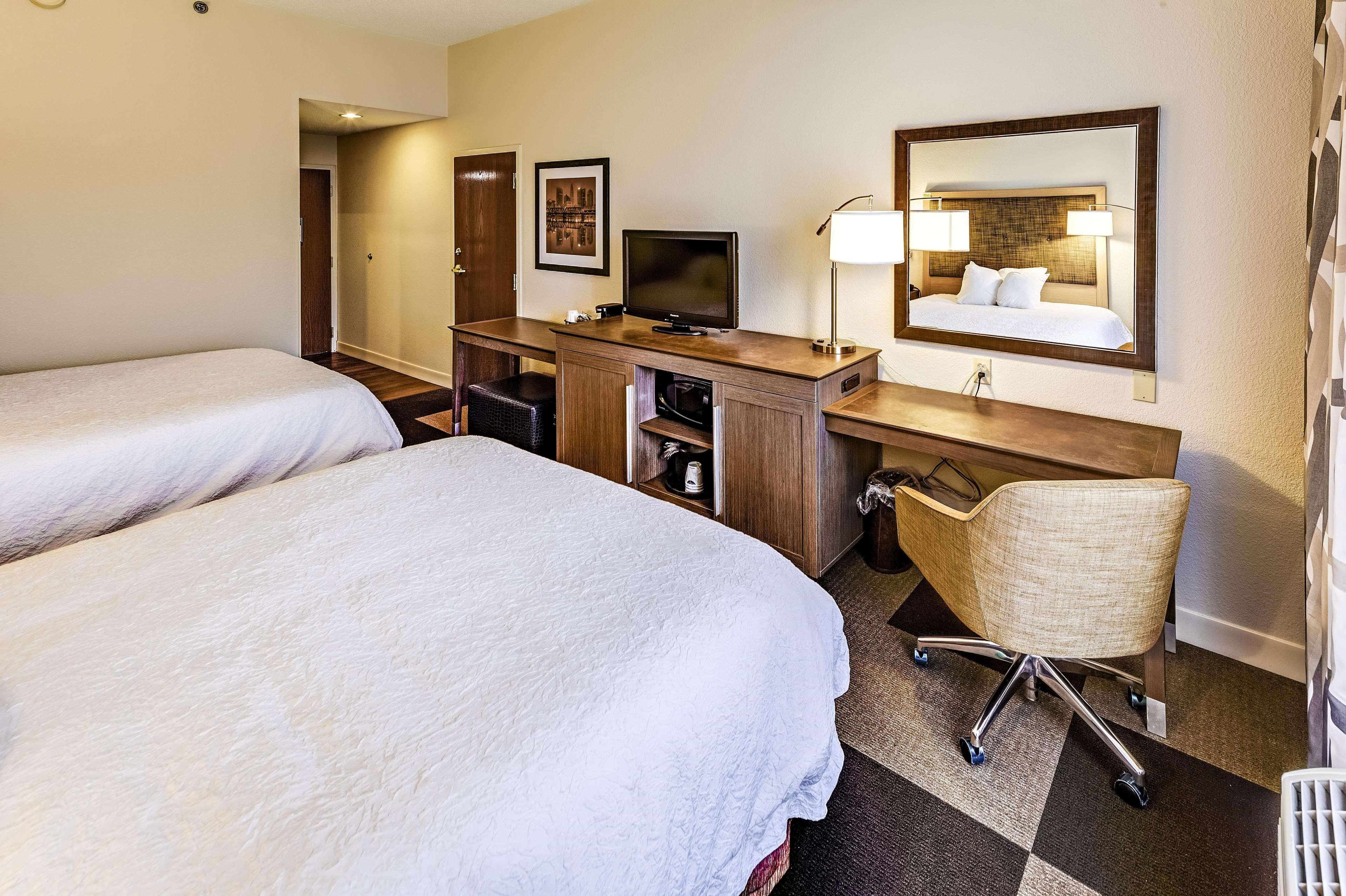 Hampton Inn Columbus I-70E/Hamilton Road Eksteriør billede