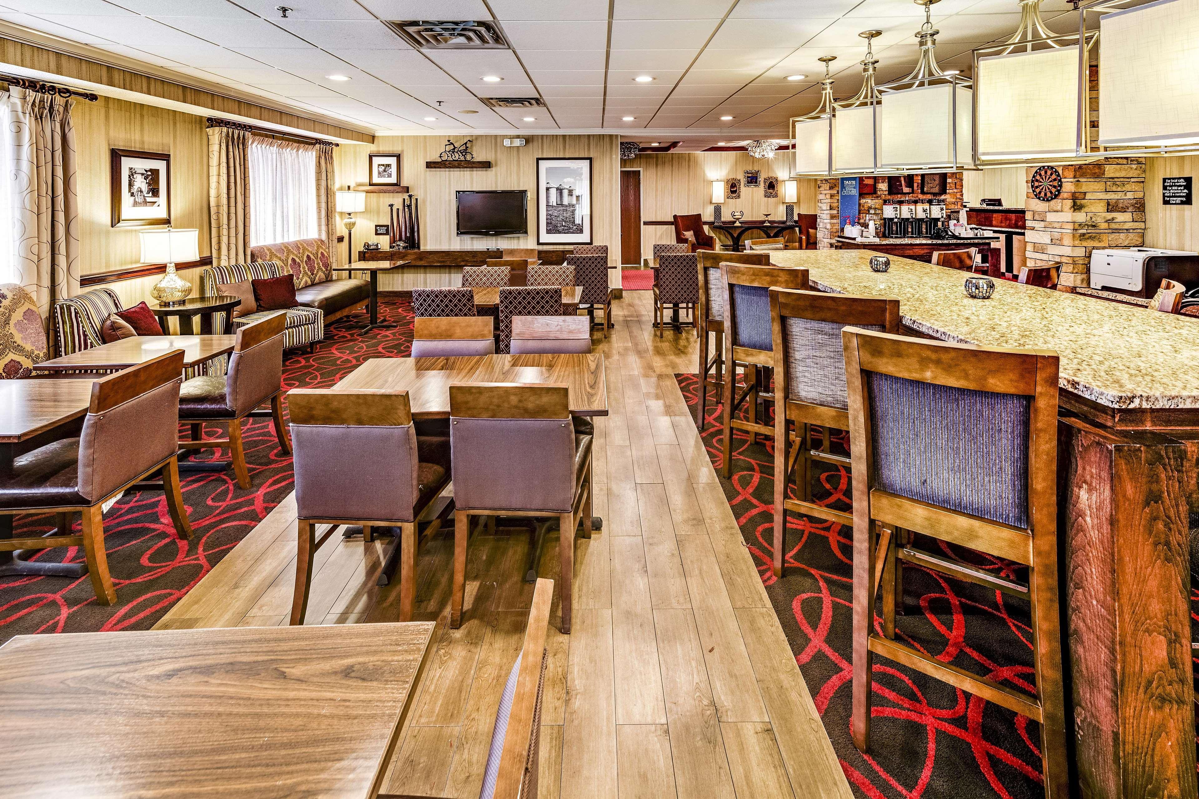 Hampton Inn Columbus I-70E/Hamilton Road Eksteriør billede