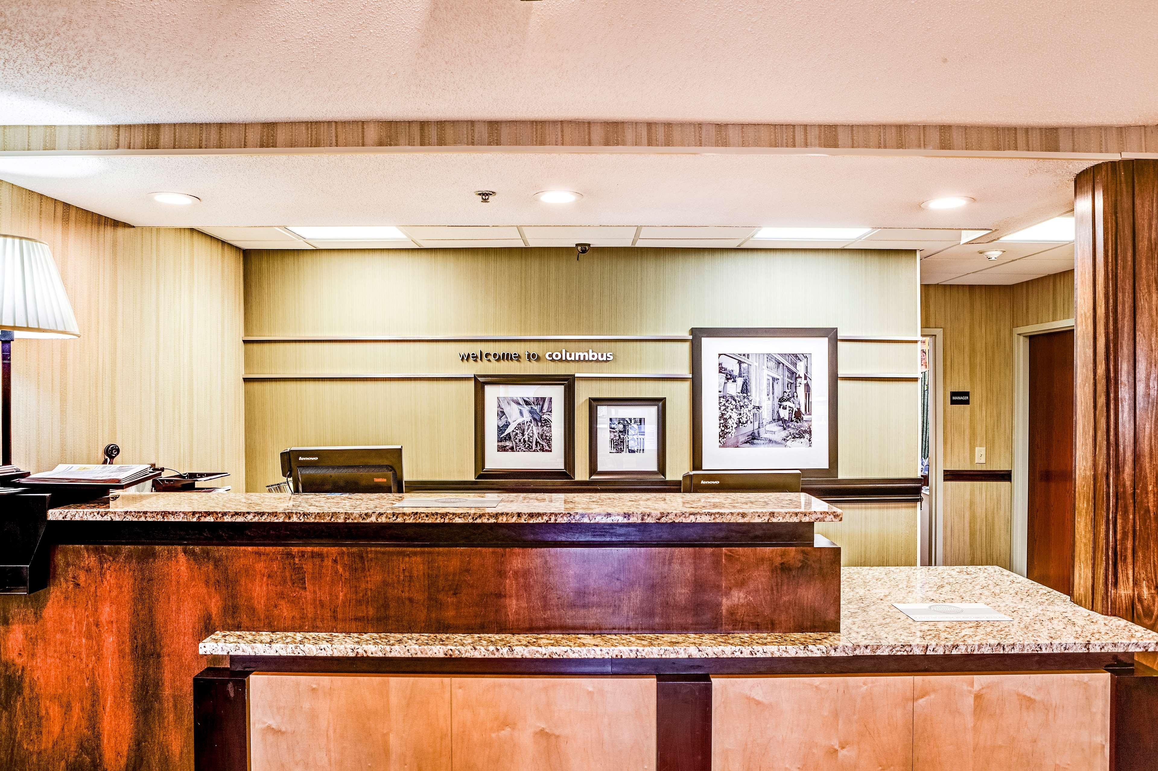 Hampton Inn Columbus I-70E/Hamilton Road Eksteriør billede