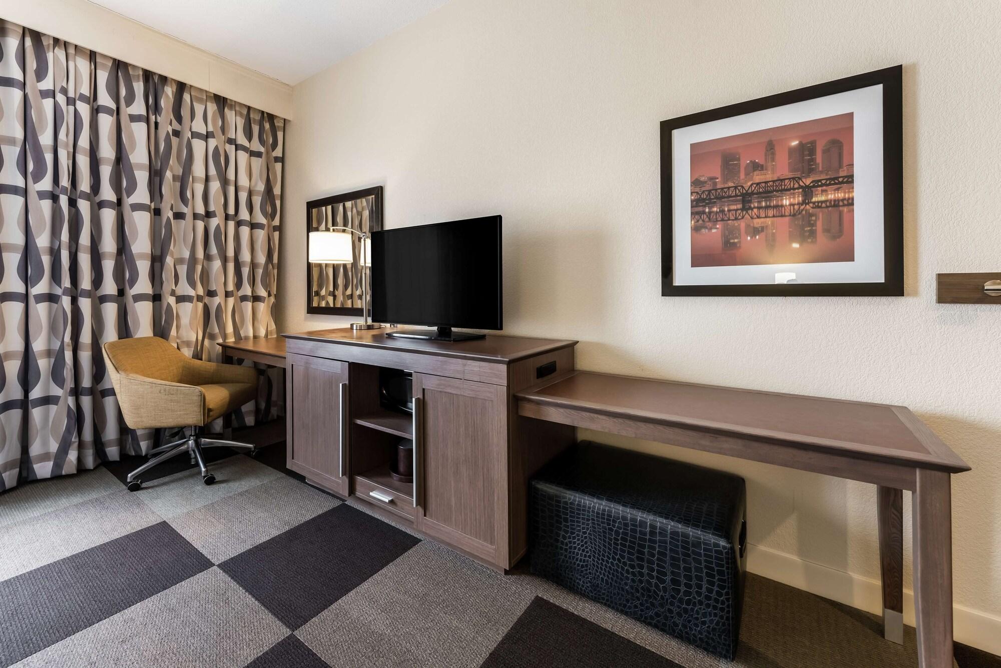 Hampton Inn Columbus I-70E/Hamilton Road Eksteriør billede