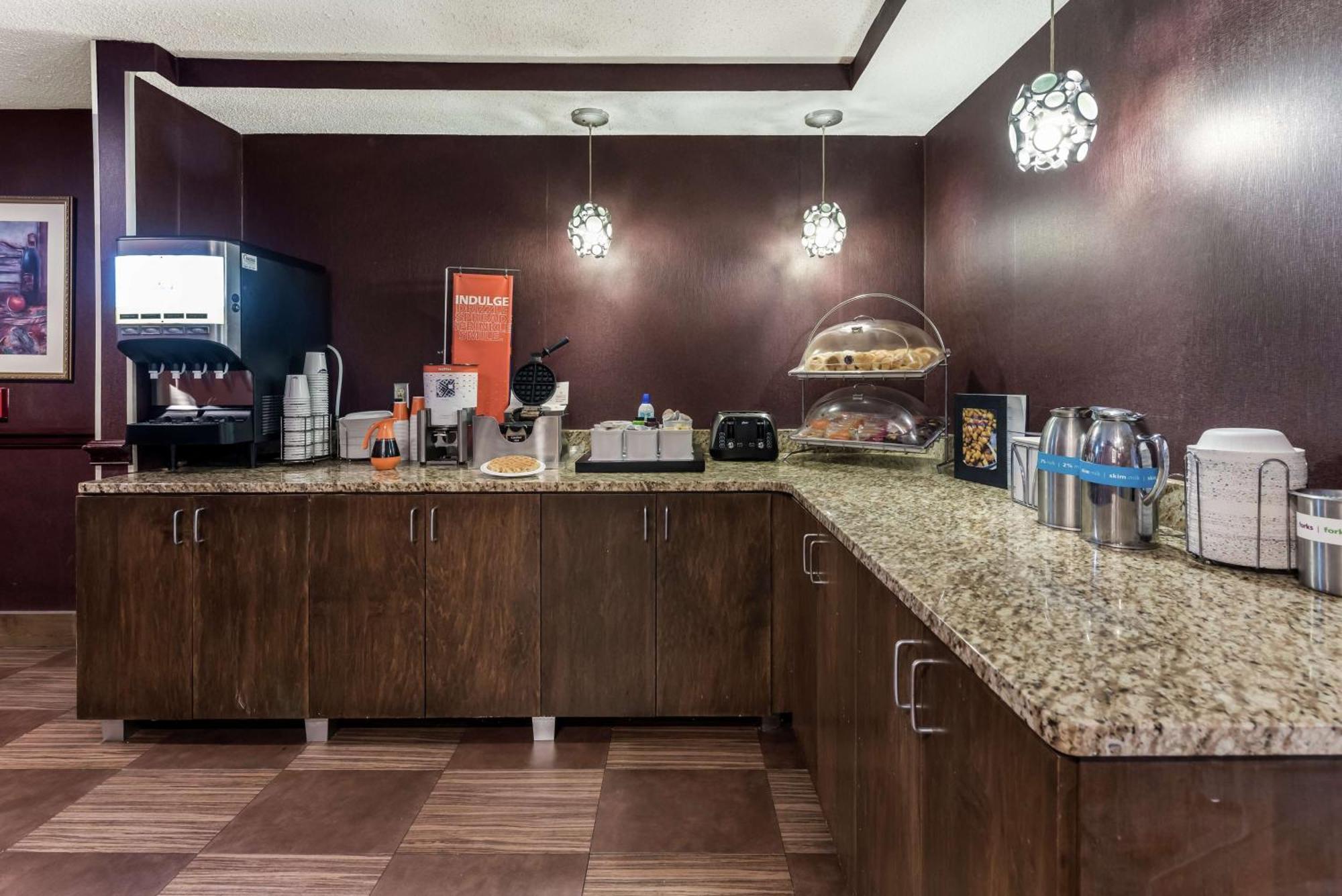 Hampton Inn Columbus I-70E/Hamilton Road Eksteriør billede